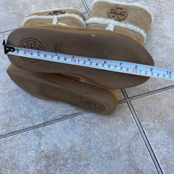 Tory Burch Amelie Shearling suede snow boots - Picture 11 of 12